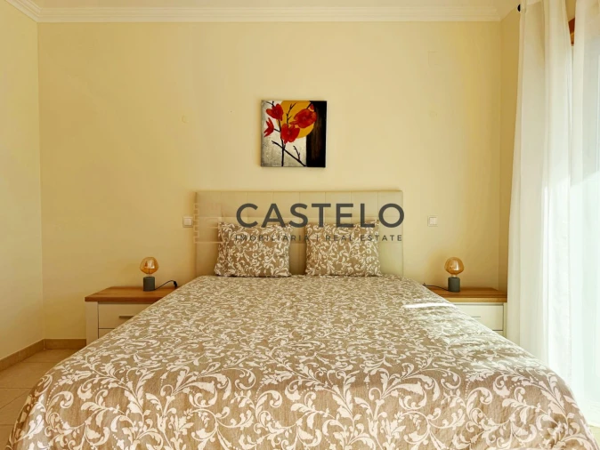 Moradia T2 para Venda em Albufeira e Olhos de Água Foto 12