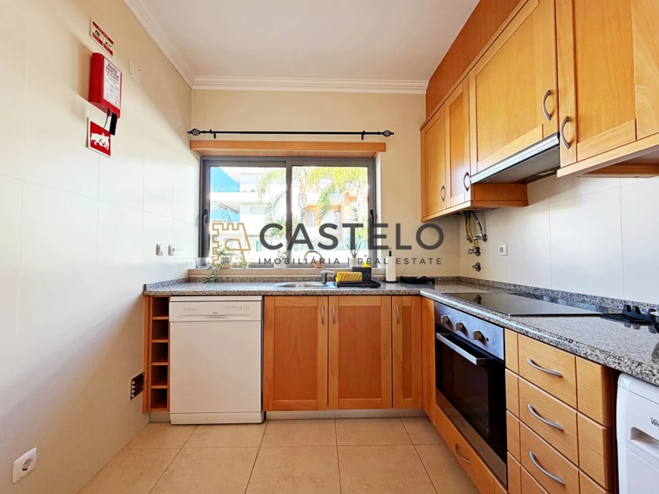 Moradia T2 para Venda em Albufeira e Olhos de Água Foto 4