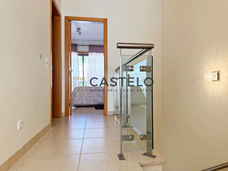 Moradia T2 para Venda em Albufeira e Olhos de Água Foto 13