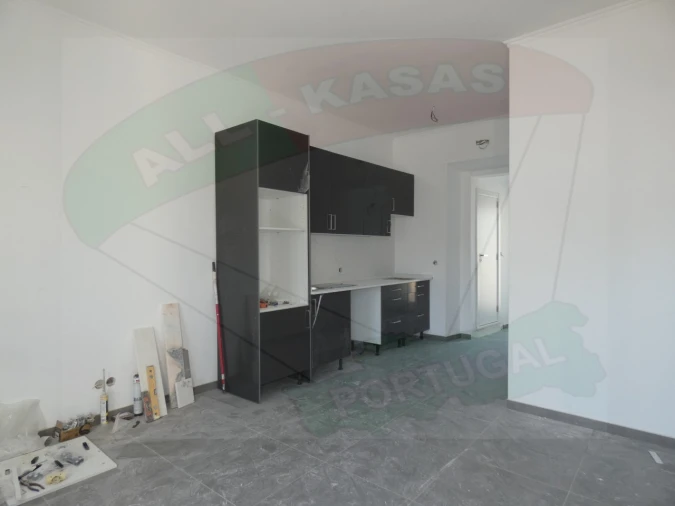 Moradia T2 para Venda em Queluz e Belas Foto 6