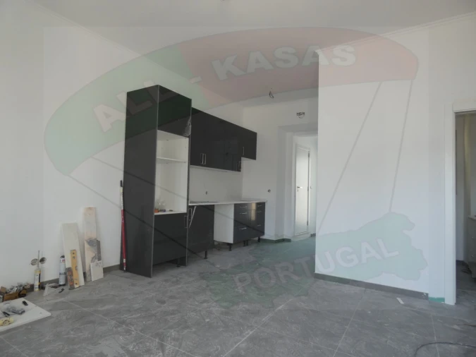 Moradia T2 para Venda em Queluz e Belas Foto 7