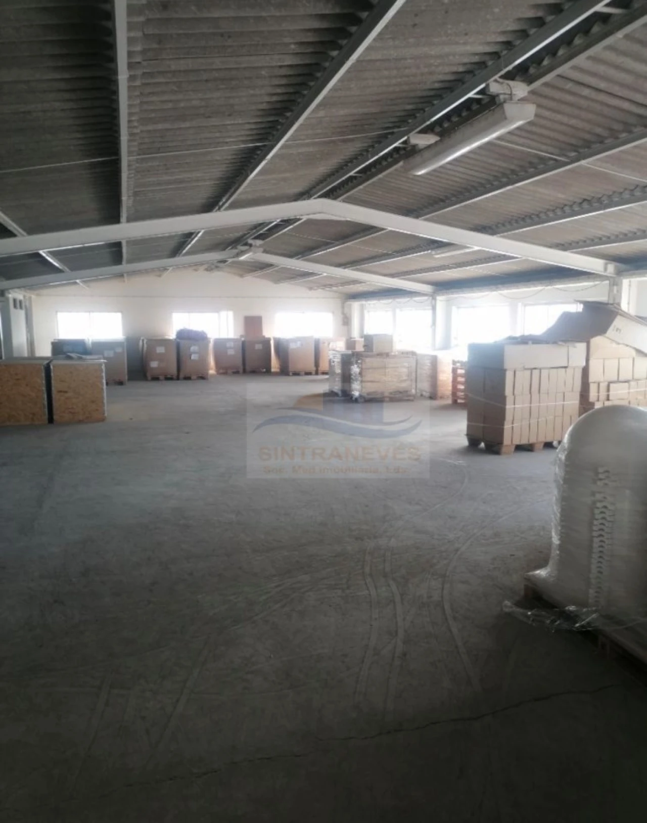 Armazém para Venda em Alverca do Ribatejo e Sobralinho Foto 13