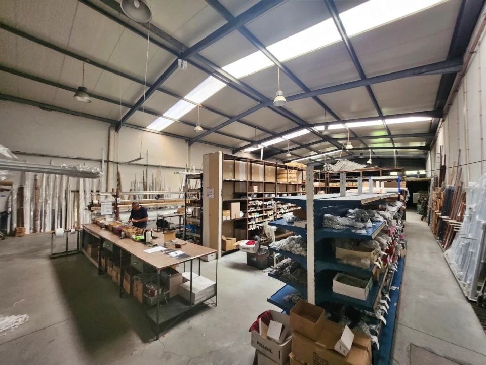 Armazém para Venda em Merelim (São Paio), Panoias e Parada de Tibães Foto 7