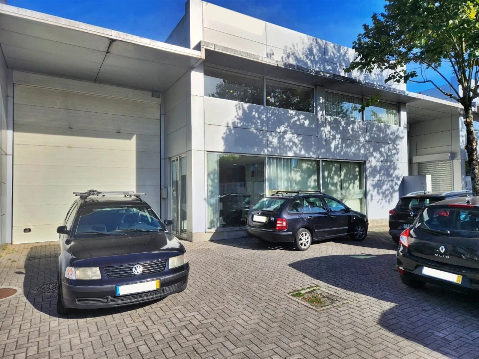 Armazém para Venda em Merelim (São Paio), Panoias e Parada de Tibães Foto 16