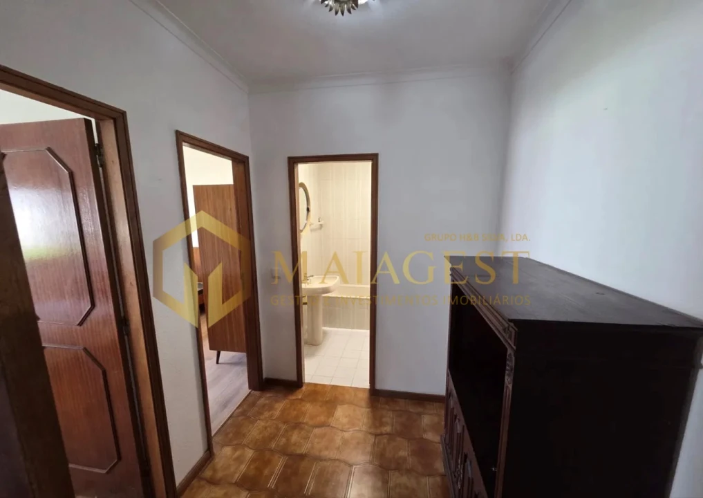 Apartamento T2 para Arrendamento em Gulpilhares e Valadares Foto 9