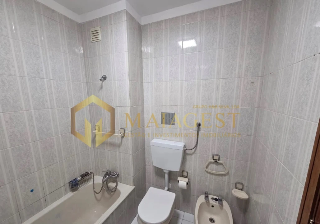 Apartamento T2 para Arrendamento em Gulpilhares e Valadares Foto 12