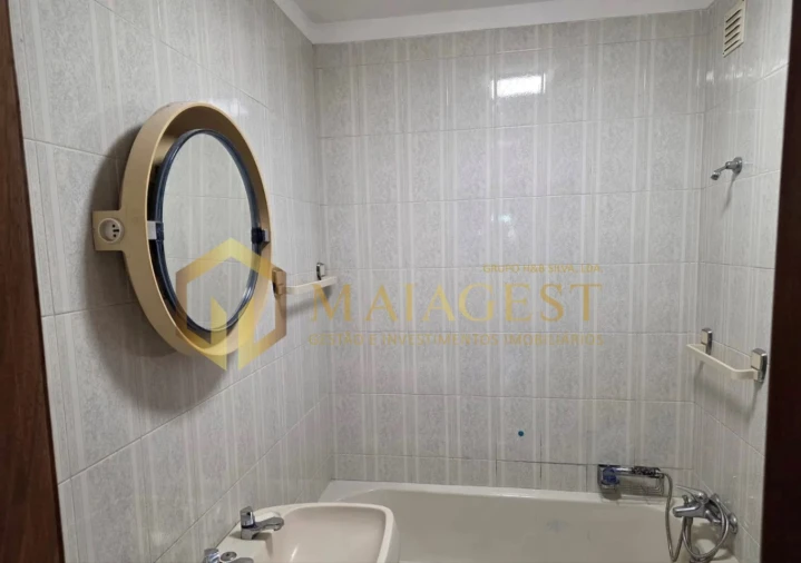 Apartamento T2 para Arrendamento em Gulpilhares e Valadares Foto 13