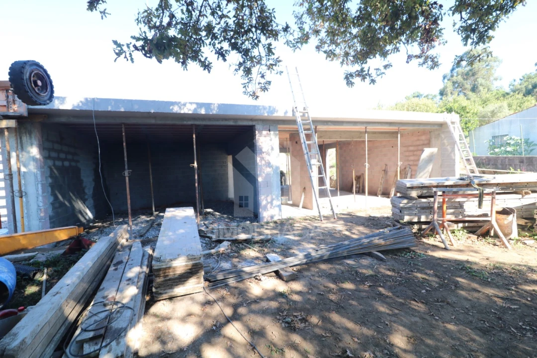 Moradia T3 para Venda em Lage Foto 4