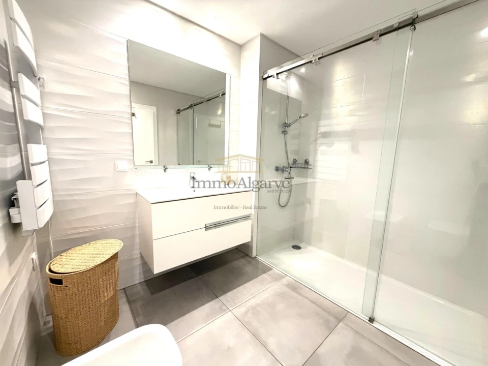 Apartamento T2 para Venda em Albufeira e Olhos de Água Foto 19