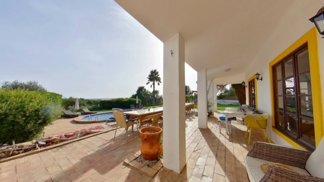 Moradia T11 para Venda em Luz de Tavira e Santo Estêvão Foto 10