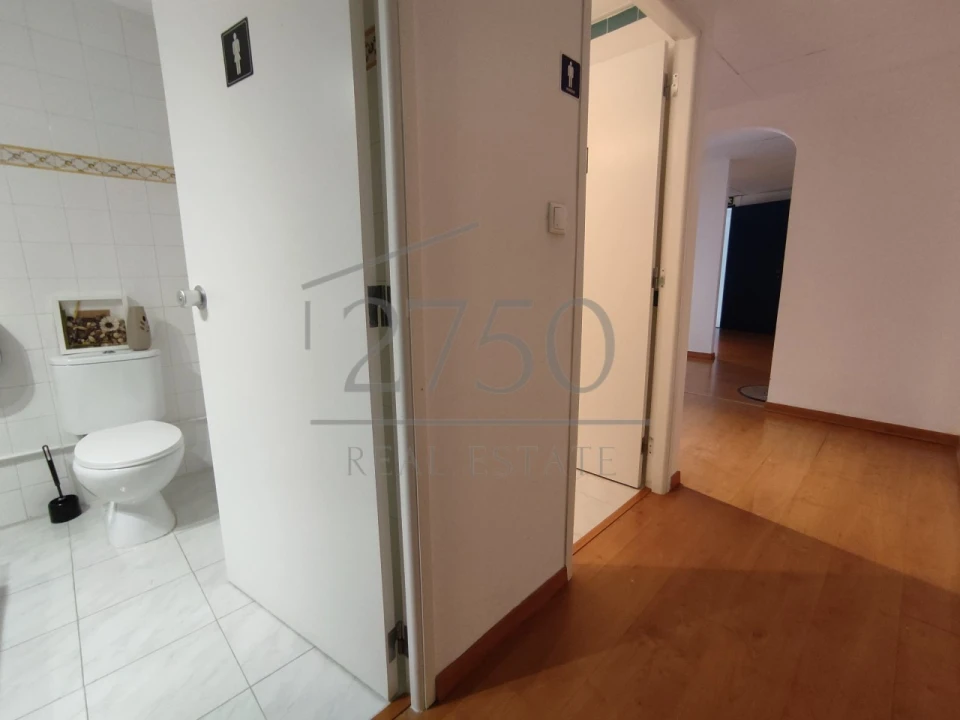 Escritório para Arrendamento em Alcabideche Foto 5