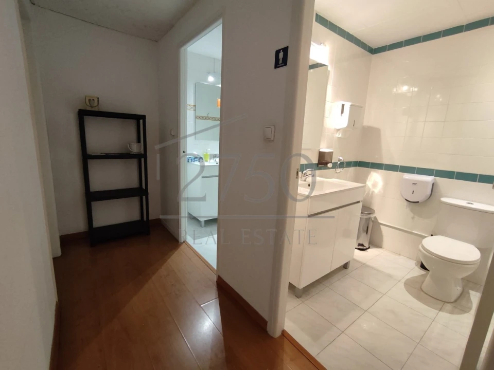 Escritório para Arrendamento em Alcabideche Foto 6