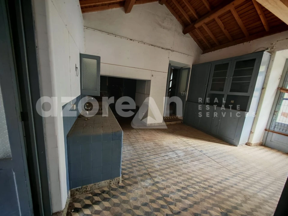 Moradia T3 para Venda em Ribeirinha Foto 6