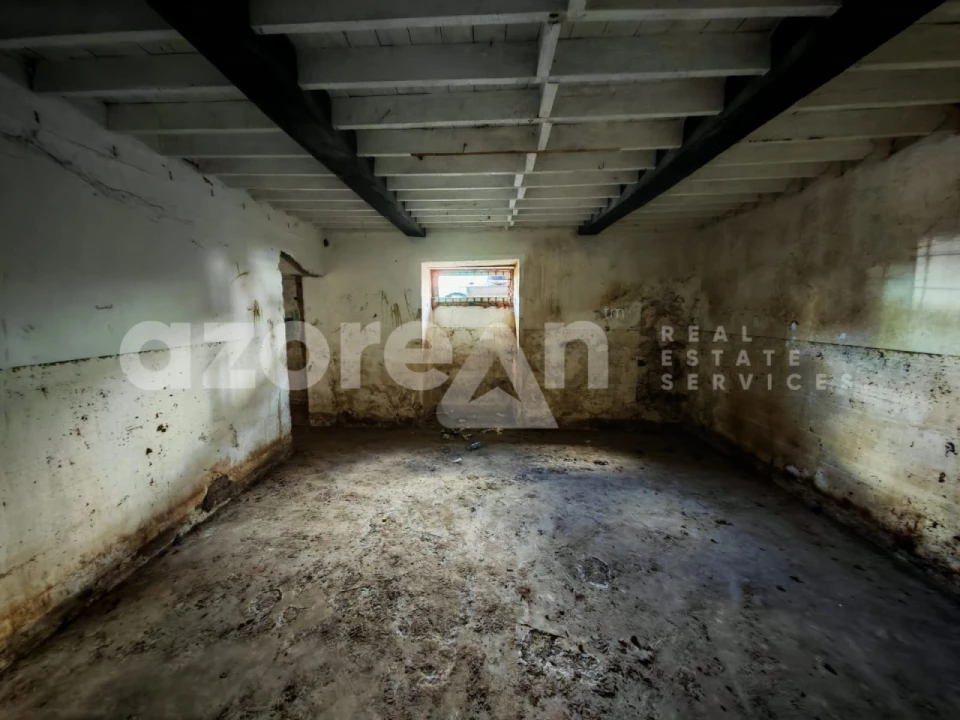 Moradia T3 para Venda em Ribeirinha Foto 24