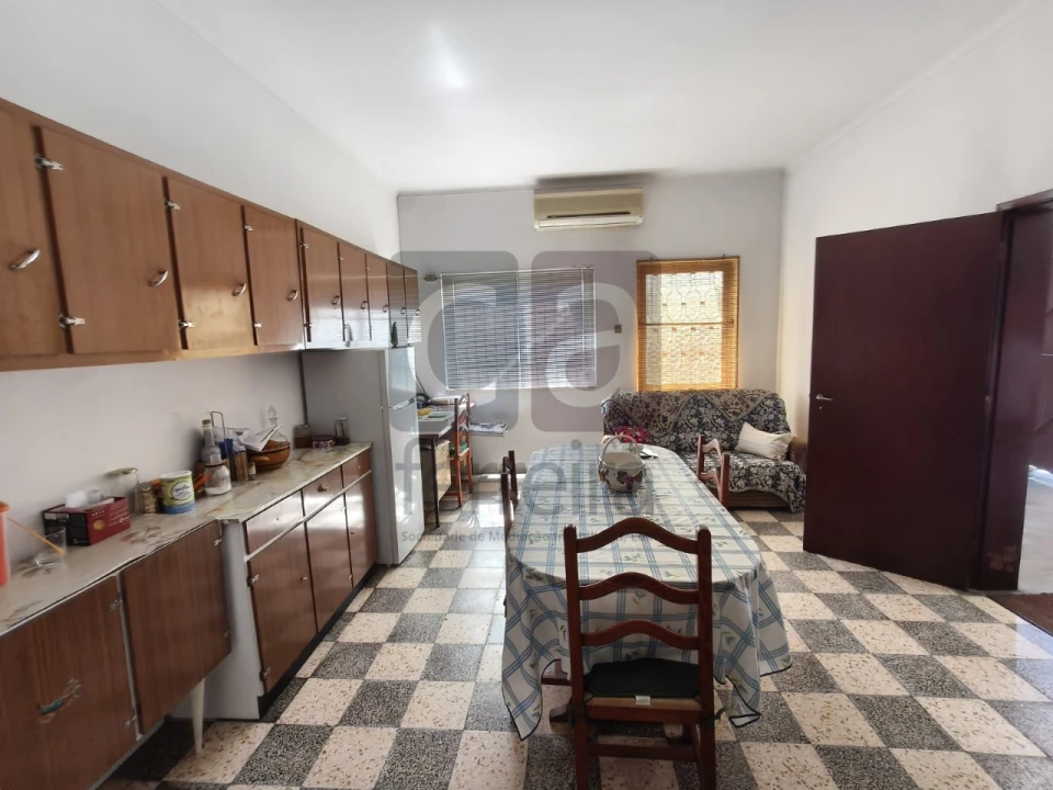 Moradia T5 para Venda em Azinhaga Foto 4