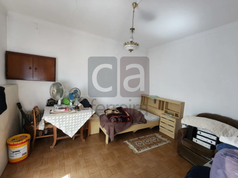 Moradia T5 para Venda em Azinhaga Foto 8