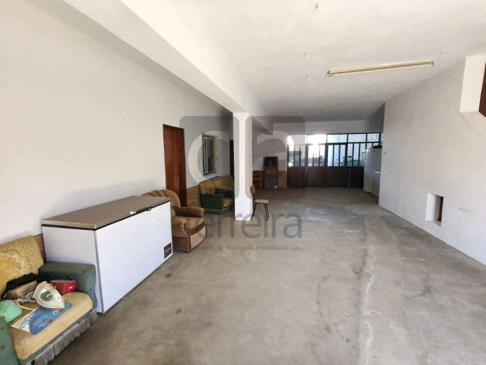 Moradia T5 para Venda em Azinhaga Foto 10