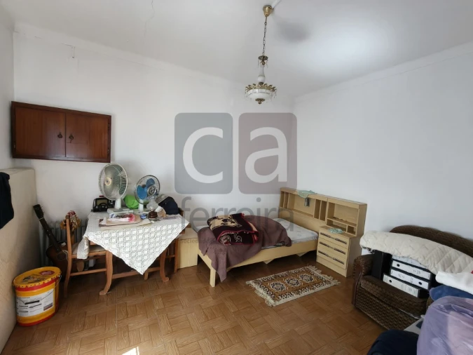 Moradia T5 para Venda em Azinhaga Foto 8