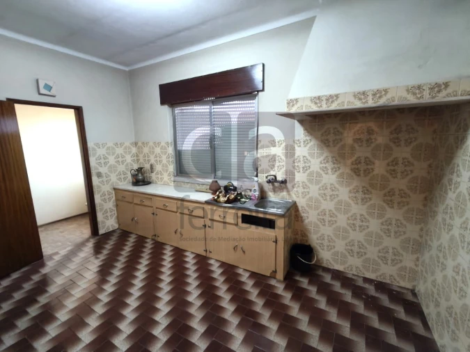 Moradia T5 para Venda em Azinhaga Foto 14