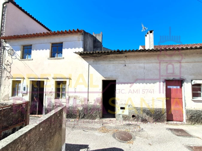 Moradia T3 para Venda em São Martinho de Árvore e Lamarosa Foto 1