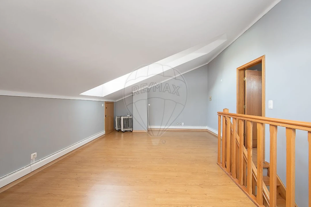 Apartamento T2 para Arrendamento em Azeitão (São Lourenço e São Simão) Foto 15