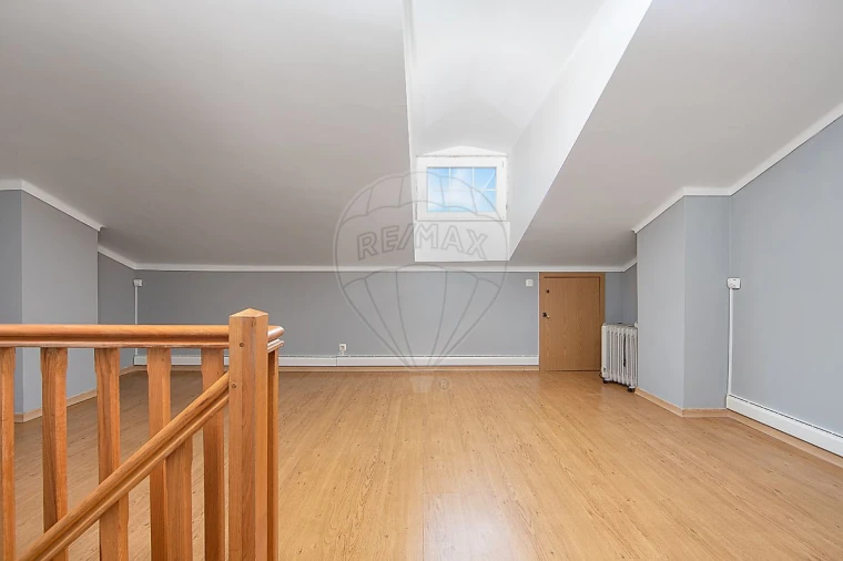 Apartamento T2 para Arrendamento em Azeitão (São Lourenço e São Simão) Foto 14