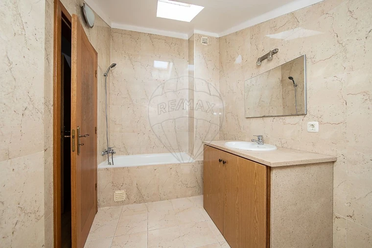 Apartamento T2 para Arrendamento em Azeitão (São Lourenço e São Simão) Foto 20