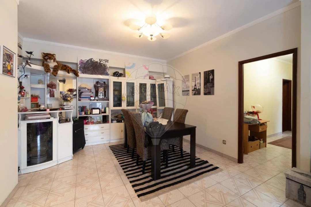 Apartamento T3 para Venda em Vila Chã, Codal e Vila Cova de Perrinho Foto 12