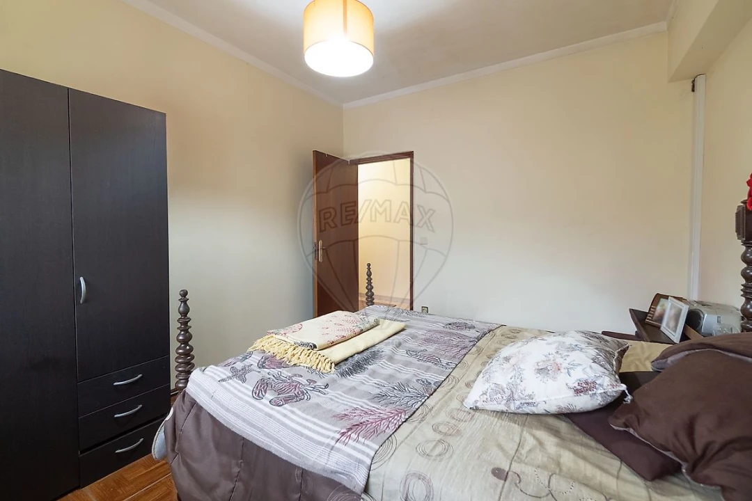 Apartamento T3 para Venda em Vila Chã, Codal e Vila Cova de Perrinho Foto 16