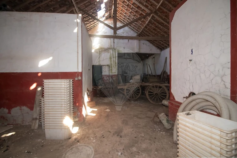 Armazém para Venda em Aldeia Galega da Merceana e Aldeia Gavinha Foto 4