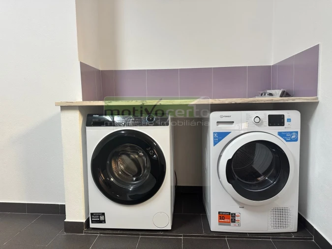 Moradia T4 para Arrendamento em São Domingos de Rana Foto 27