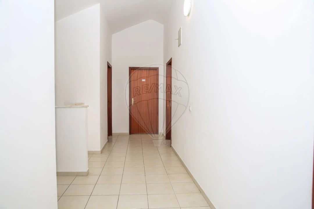 Apartamento T3 para Venda em Aveiras de Cima Foto 32
