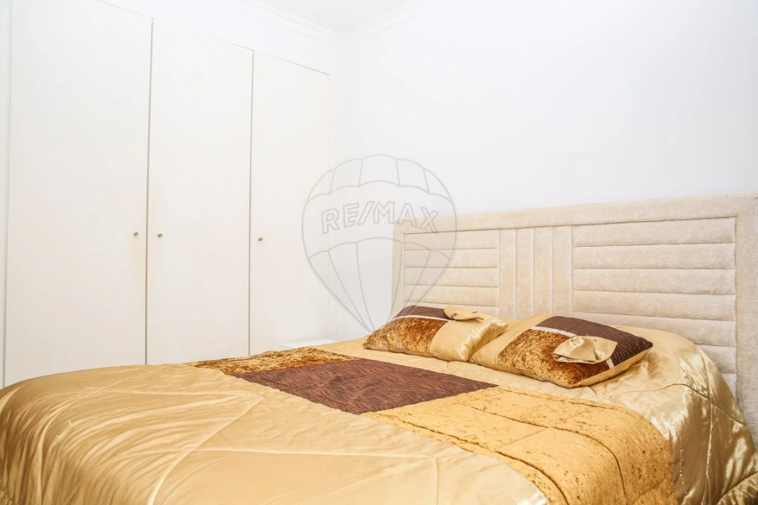Apartamento T3 para Venda em Aveiras de Cima Foto 11