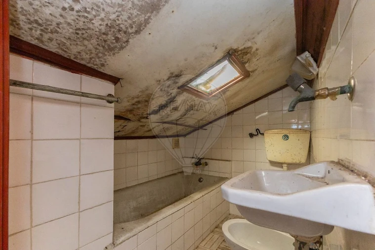 Moradia T3 para Venda em Alfena Foto 35