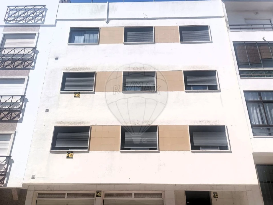 Apartamento T3 para Venda em Encosta do Sol Foto 5