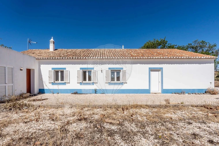 Moradia T2 para Venda em Mexilhoeira Grande Foto 35