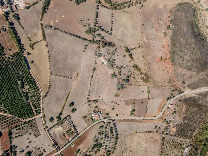 Moradia T2 para Venda em Mexilhoeira Grande Foto 9