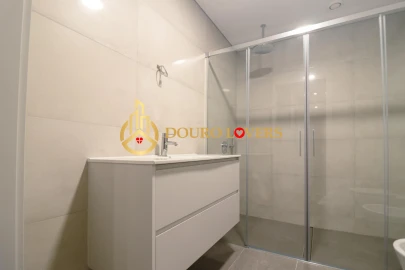 Apartamento T3 para Venda em Cedofeita, Santo Ildefonso, Sé, Miragaia, São Nicolau e Vitória