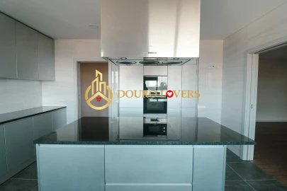 Apartamento T4 para Venda em Cedofeita, Santo Ildefonso, Sé, Miragaia, São Nicolau e Vitória