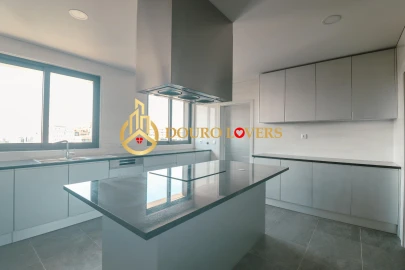 Apartamento T4 para Venda em Cedofeita, Santo Ildefonso, Sé, Miragaia, São Nicolau e Vitória