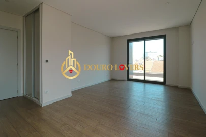 Apartamento T4 para Venda em Cedofeita, Santo Ildefonso, Sé, Miragaia, São Nicolau e Vitória