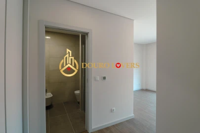 Apartamento T4 para Venda em Cedofeita, Santo Ildefonso, Sé, Miragaia, São Nicolau e Vitória