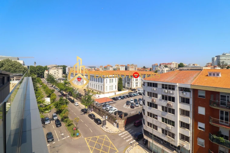 Apartamento T4 para Venda em Cedofeita, Santo Ildefonso, Sé, Miragaia, São Nicolau e Vitória Foto 19