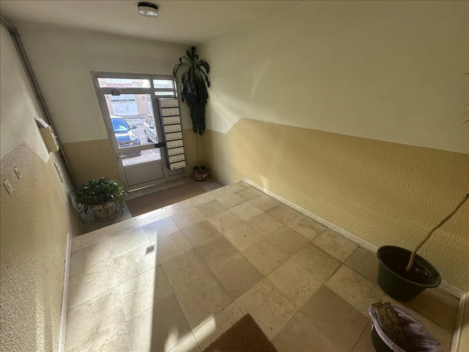 Apartamento T2 para Venda em Cacém e São Marcos Foto 2