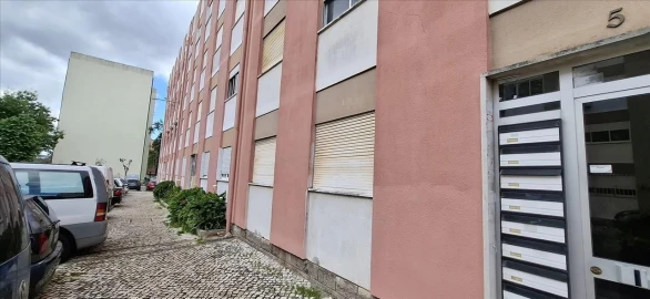 Apartamento T2 para Venda em Cacém e São Marcos