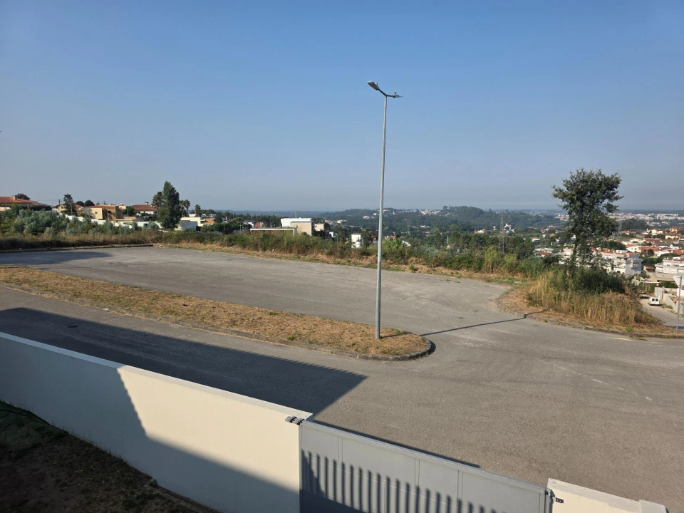 Moradia T6 para Venda em Escapães Foto 49