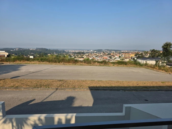 Moradia T6 para Venda em Escapães Foto 14