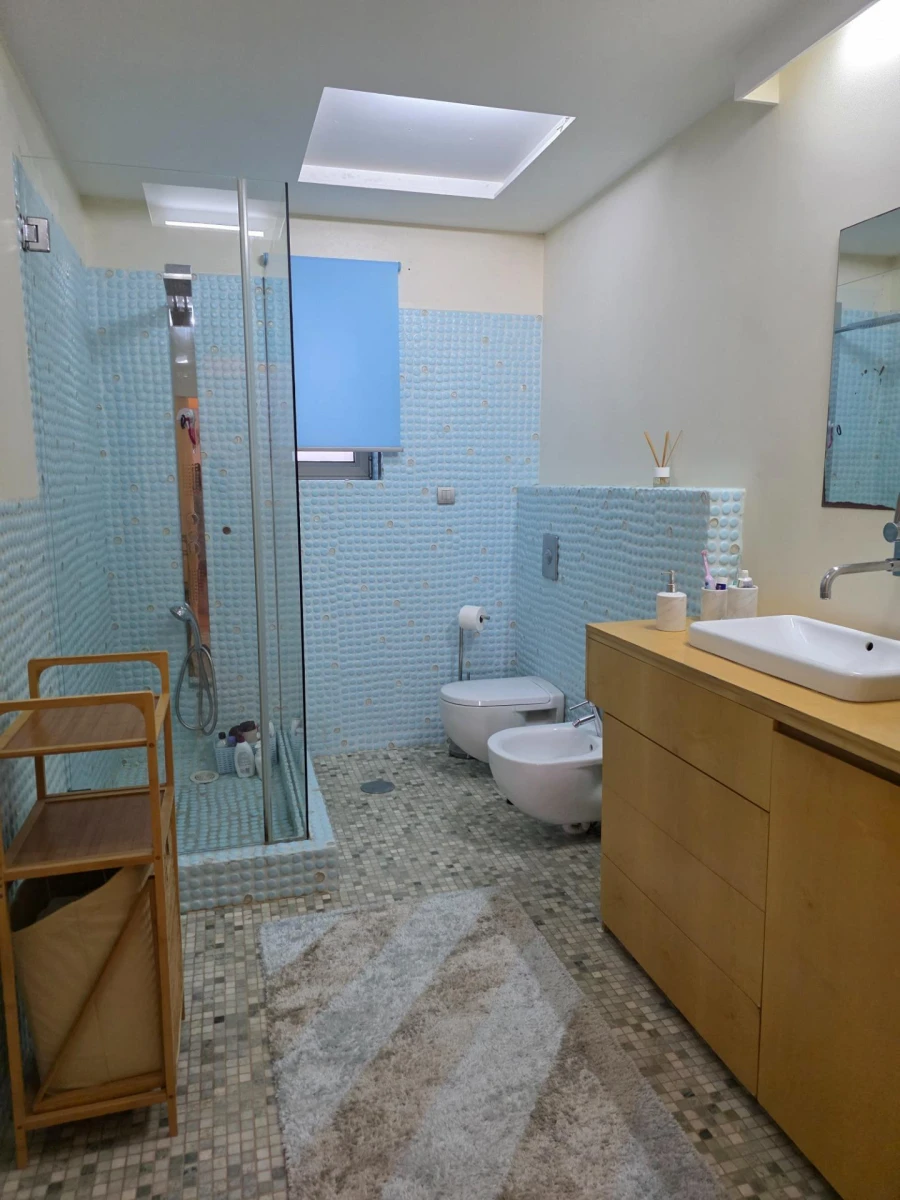 Moradia T6 para Venda em Escapães Foto 17