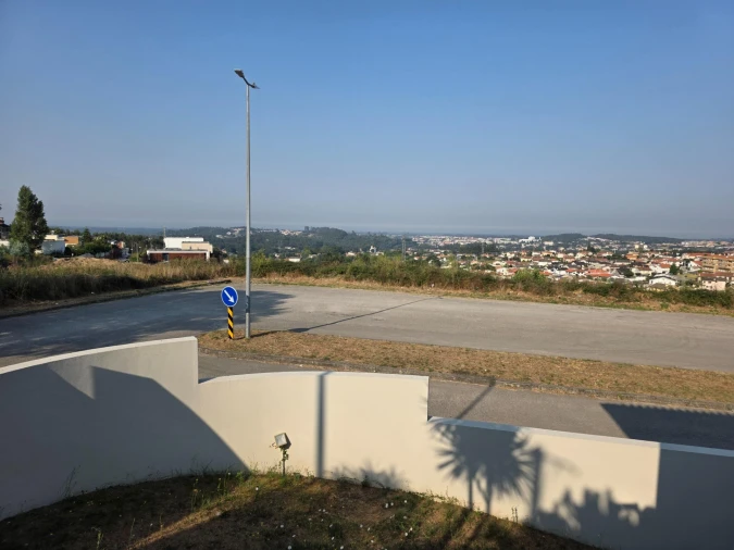 Moradia T6 para Venda em Escapães Foto 39