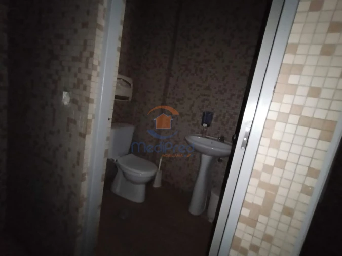 Loja para Venda em Santa Maria, São Pedro e Matacães Foto 12